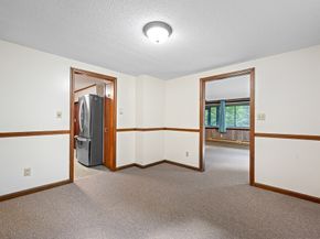 1868 N Brookfield Rd, Oakham MA 01068