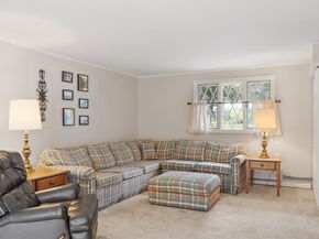 11 Parlee Rd, Chelmsford MA 01824