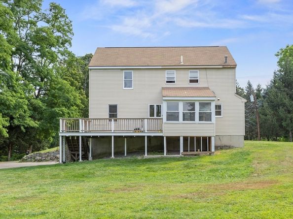 139 Depot Rd, Harvard MA 01451