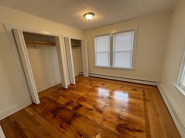 219 Charlton St, Southbridge MA 01550