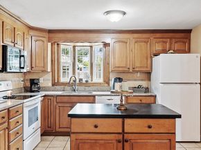 115 Richard Rd, Braintree MA 02184