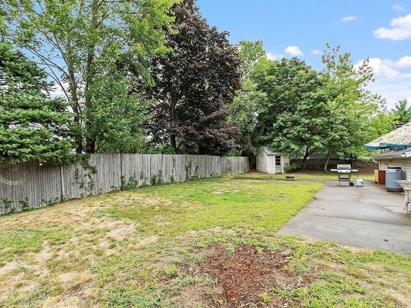 115 Richard Rd, Braintree MA 02184