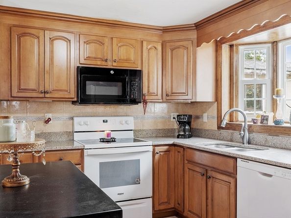 115 Richard Rd, Braintree MA 02184