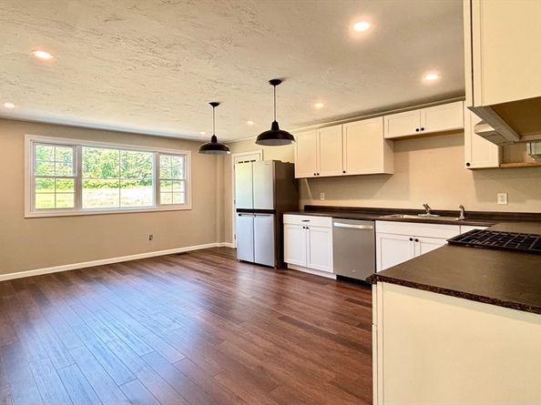 20 Town Farm Rd, Princeton MA 01541