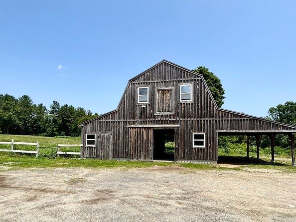 20 Town Farm Rd, Princeton MA 01541
