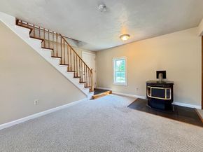 20 Town Farm Rd, Princeton MA 01541