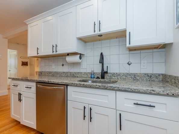 12 Salem Street Ave 2, Boston MA 02129