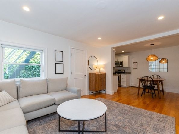 12 Salem Street Ave 2, Boston MA 02129