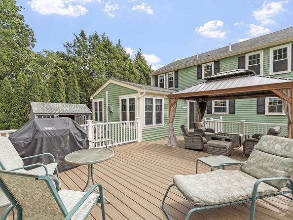 10 Masciarelli Dr, Marlborough MA 01752
