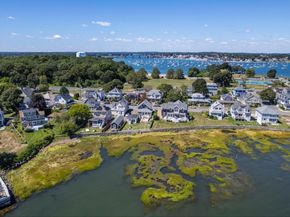 26 Columbus Ave, Salem MA 01970