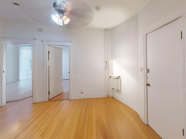 6 Sutherland Rd 41, Boston MA 02135