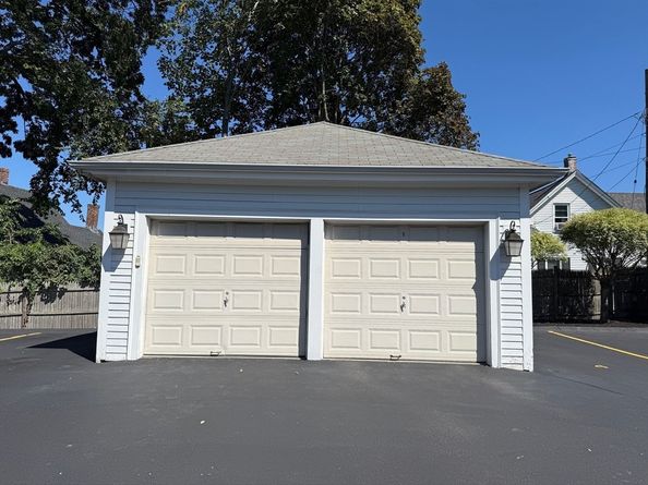 55 Lyons St 1, Quincy MA 02169