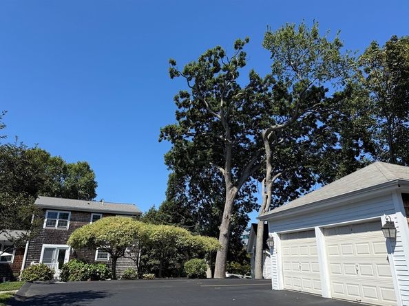 55 Lyons St 1, Quincy MA 02169
