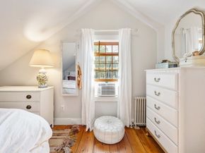 261 Gardner St, Hingham MA 02043
