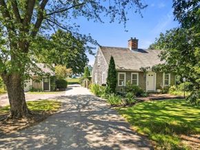 261 Gardner St, Hingham MA 02043