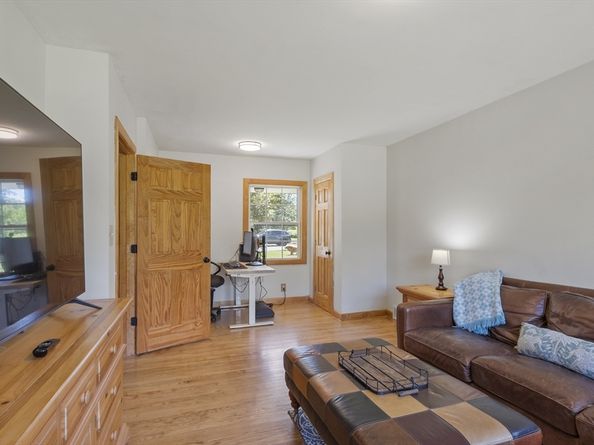 1327 Old Worcester Rd, Framingham MA 01701