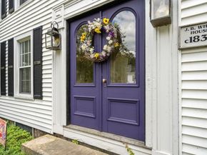 3 Millbury St, Grafton MA 01519