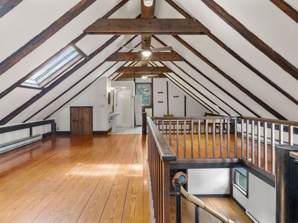 3 Millbury St, Grafton MA 01519