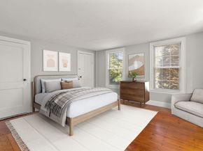 3 Millbury St, Grafton MA 01519