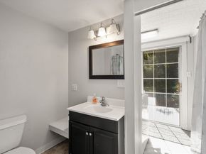3 Millbury St, Grafton MA 01519