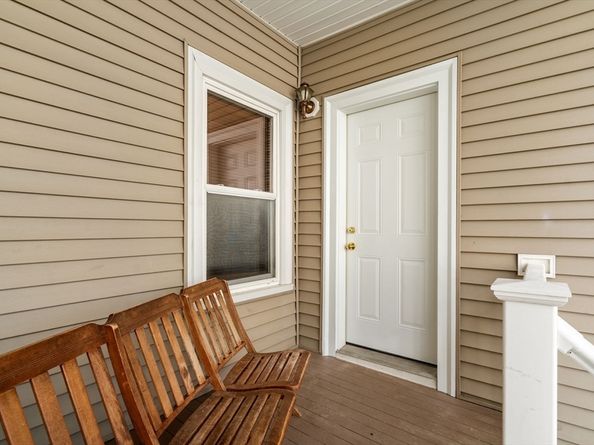 798 Mount Auburn St 798, Watertown MA 02472