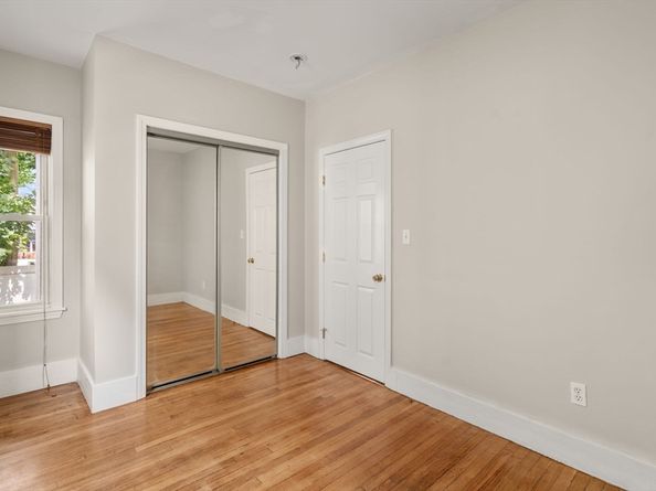 798 Mount Auburn St 798, Watertown MA 02472