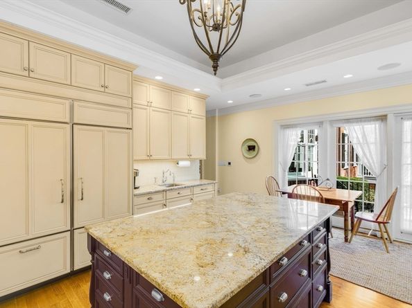26 Winter St, Salem MA 01970
