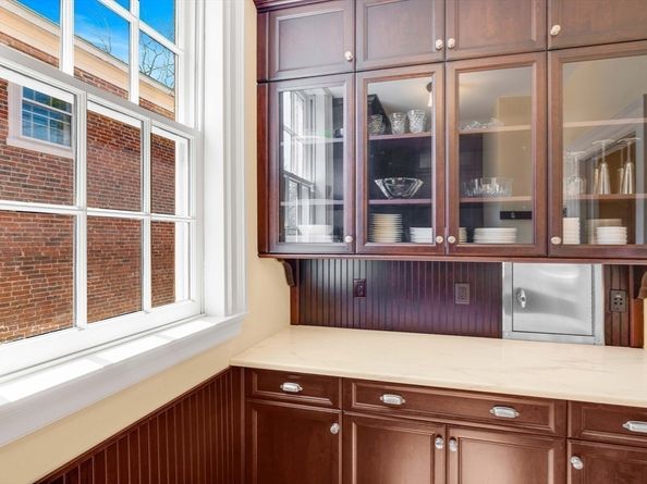 26 Winter St, Salem MA 01970