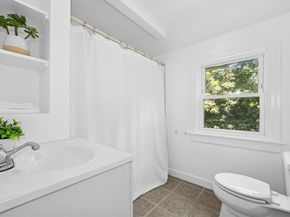 5 Coombs Road, Worcester MA 01602