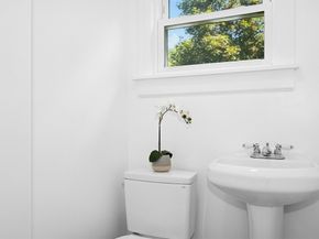 5 Coombs Road, Worcester MA 01602