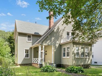 5 Coombs Road