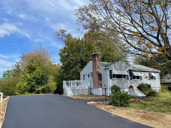 18 Pleasant St, Littleton MA 01460