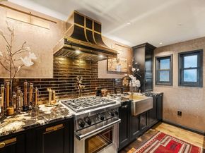 220 Commercial St 5A, Boston MA 02109