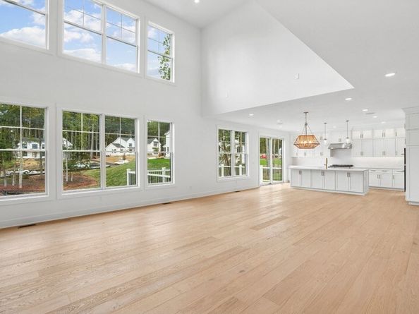 6 Lady Constance Way 21, Westford MA 01886