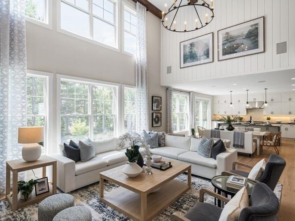 6 Lady Constance Way 21, Westford MA 01886