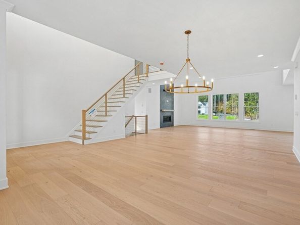 6 Lady Constance Way 21, Westford MA 01886