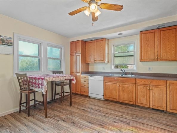 26 Groveland St, Lynn MA 01902