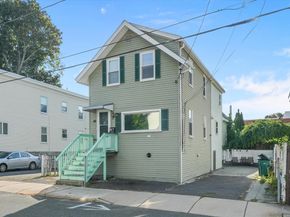 26 Groveland St, Lynn MA 01902