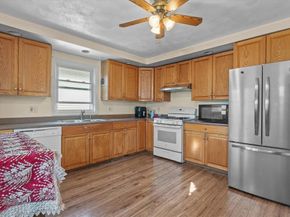 26 Groveland St, Lynn MA 01902