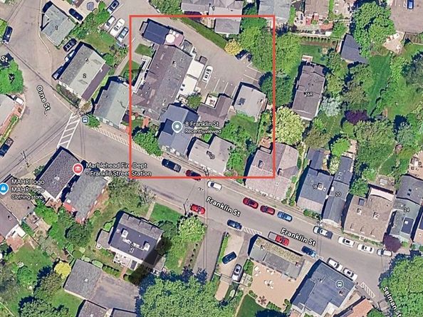 8 Franklin St 19, Marblehead MA 01945