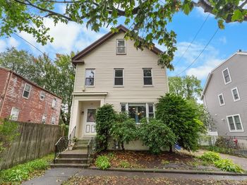 44 Mill St