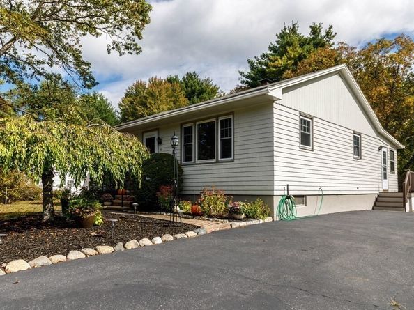 167 Lancaster Road, Berlin MA 01503