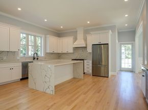 788 Main St, Hudson MA 01749