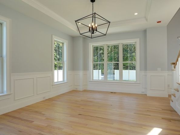788 Main St, Hudson MA 01749