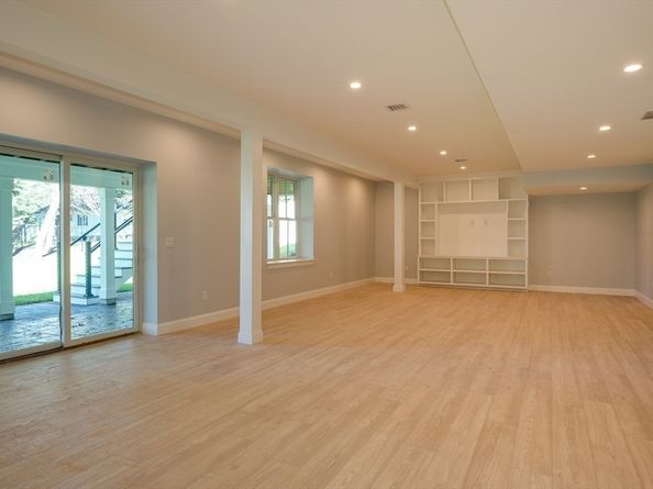 788 Main St, Hudson MA 01749