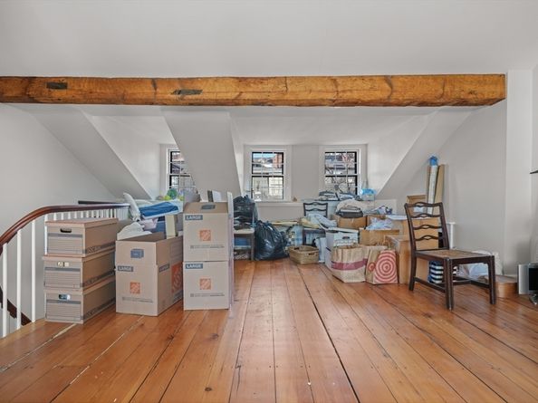 32 West Cedar Street, Boston MA 02108