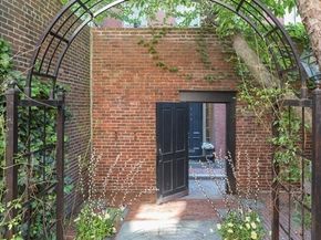 32 West Cedar Street, Boston MA 02108