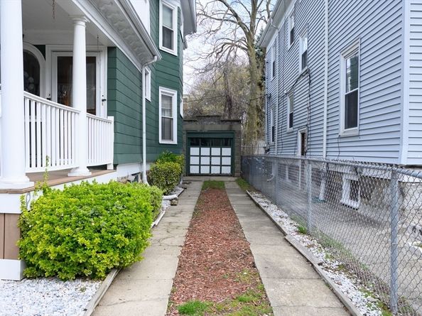27 Willis Street, Boston MA 02125
