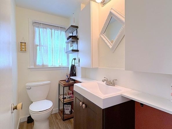 11 Springwood Ave, Stoughton MA 02072
