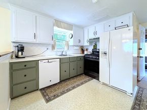 11 Springwood Ave, Stoughton MA 02072